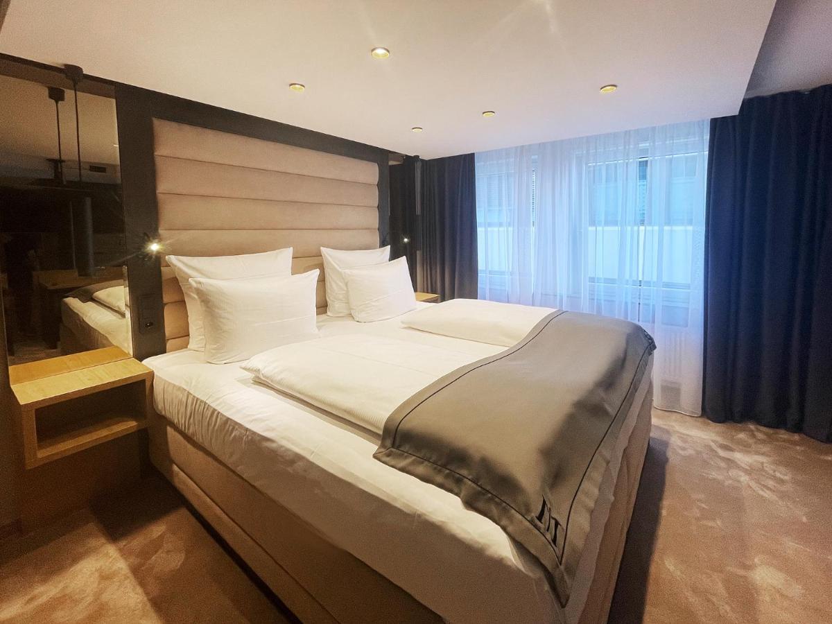 Dormero Hotel Ройтлинген Екстериор снимка